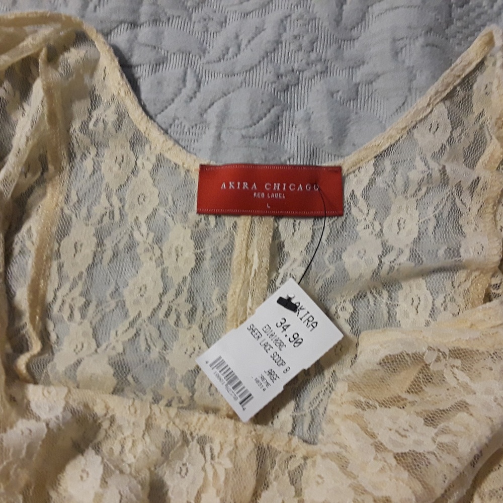 Akira Chicago Red Label Lace Dress NWT L - Picture 2 of 2